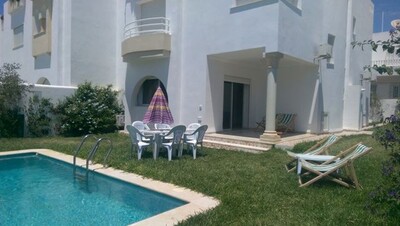 Villa CHARLOTTE zone corniche POUR LES VACANCES