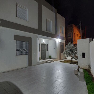 Villa RDC et 1 er etage