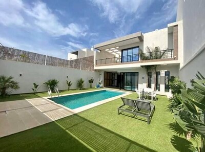 Villa LéaaaaaaaaaaaaaaaaaaaaaaaaaaaaaaaaaaAA