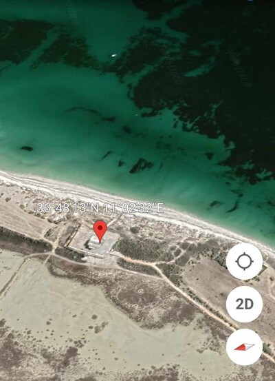 location estivale villa pieds dans l eau entre kelibia et Men