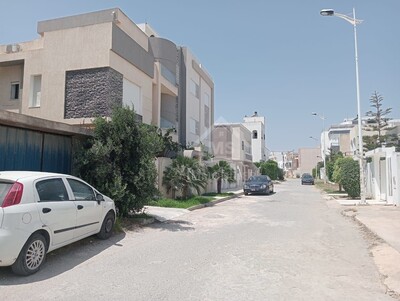 Lot de terrain de 300 m² à vendre à AFH Mrezga à 1200 dtm²