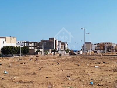 Terrain viabilisé de 640 m² à vendre à AFH Mrezga à 575 MD