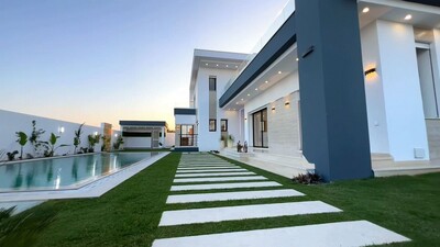 Une Charmante villa à Hammamet de 566 m²