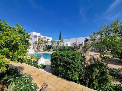 Appartement HENDRéf:  PAS LOIN DE LA ZONE MIRAMAR