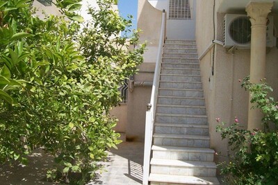 villa close to the sea floor