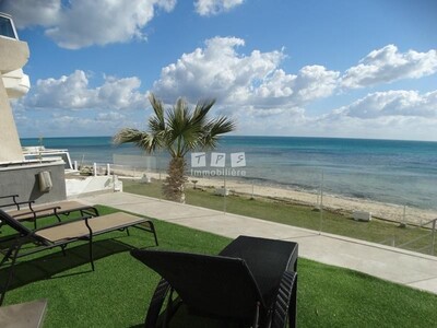 Appartement CORAILRéf:  FACE A LA MER