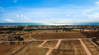 1000 م² VUE SUR MER