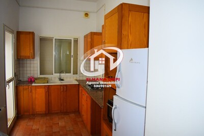 À Louer RDC S+2 En Plein Zone Touristique Mahdia Pour Médecin