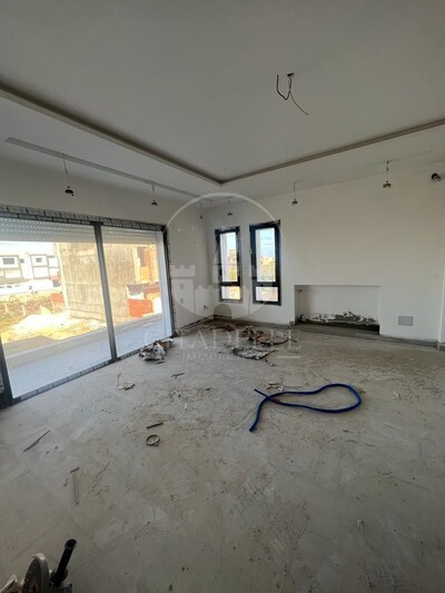 un appartement 1er étage à kelibia