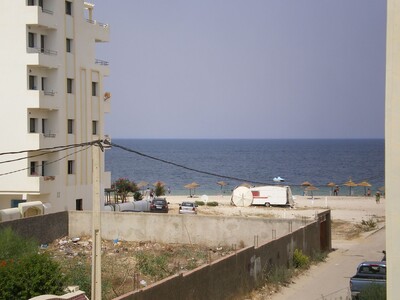 appartement a Diar Elyesmine à vendre