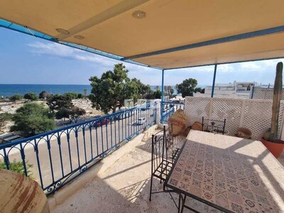 belle villa de style arabe a la medina hammamet