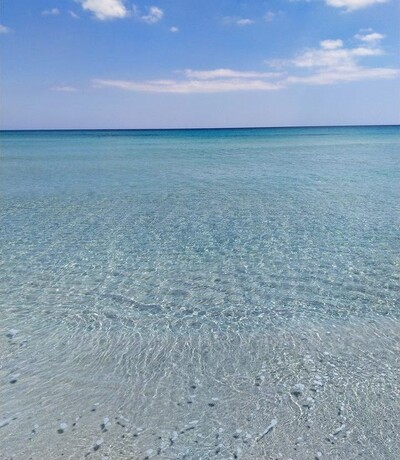 terrain en troisième position de la plage kélibia