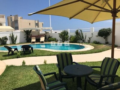 UNE VILLA DE STANDING A BNI KHIAR