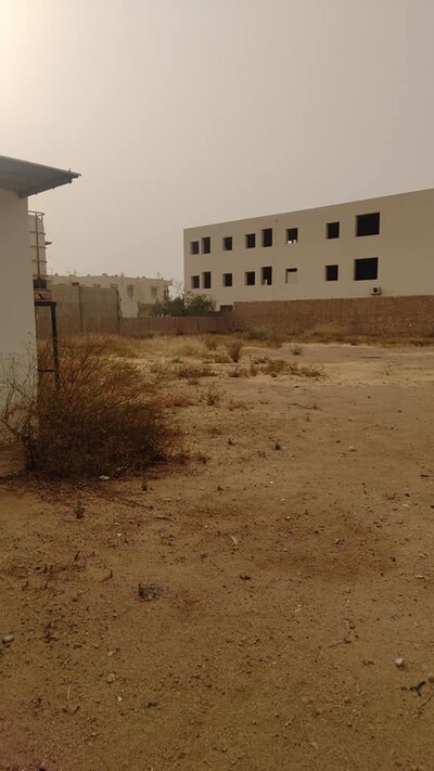 À vendre ou à louer : terrain de 1027 mètresOpportunité