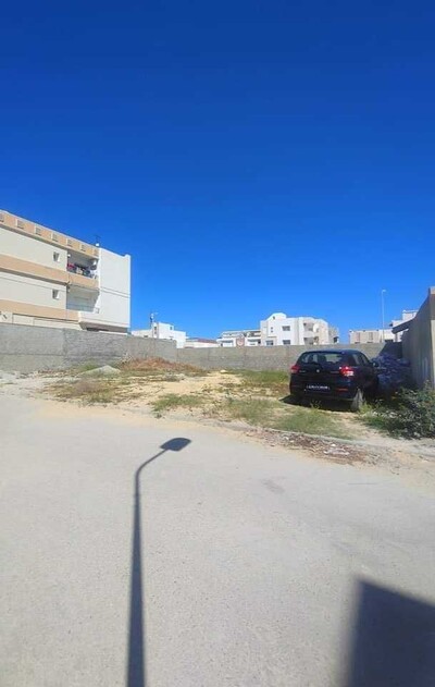 Un lot de terrain à sahloul