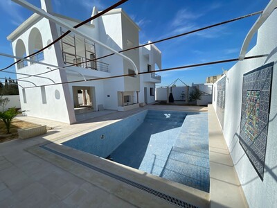 AV villa à sidi hammed 400 m²
