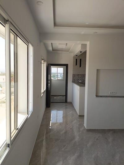 AV immeuble de 4 appartements pas loin de la mer