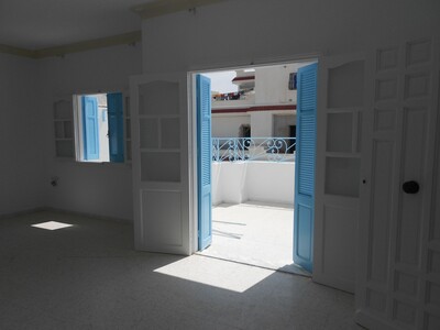 un spacieux appartement sans meubles