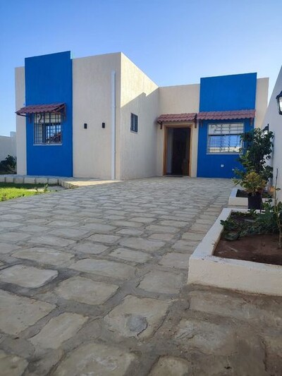 villa avec grand jardin