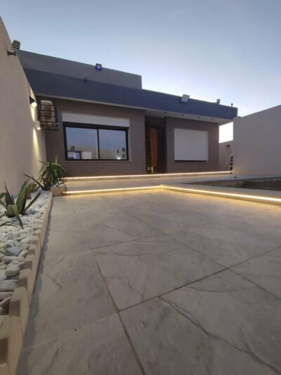 villa haute gamme avec piscine a kelibia