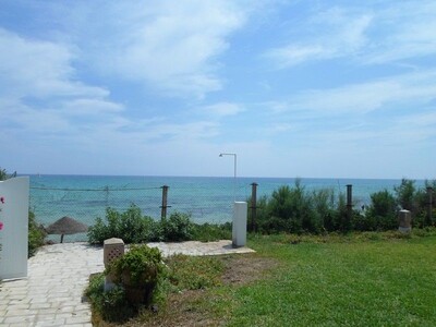 Magnificent villa villa sea front