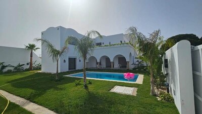 Villa palmeraie REF VENTE VILLA A ROUTE DE BIR BOUREGBA
