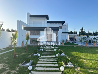 une belle demeure située à hammamet Sud zone Monchar