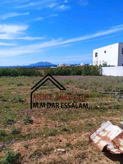 terrain près de la mer terrain