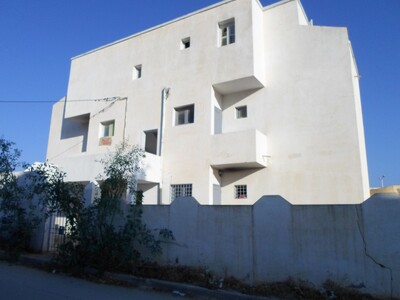 AV 5 appartement à Hammamet titre bleu