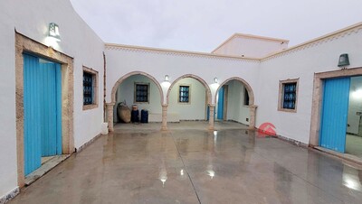 HOUCH DJERBIEN À HOUMT SOUK ZONE URBAINE