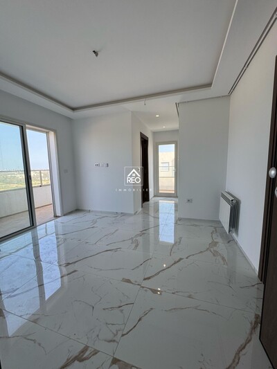 À VENDRE : Un appartement S+1 situé à La Nouvelle Soukra  Direct