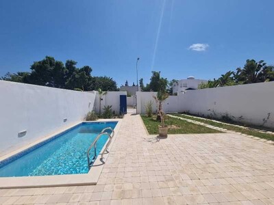 Villa nigelleréf:  villa a louer été
