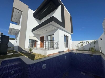 Villa kalmie réf:  villa a vendre a bessbessya