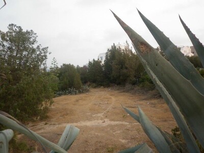 Un bon affaire Terrain 600m en zone touristique