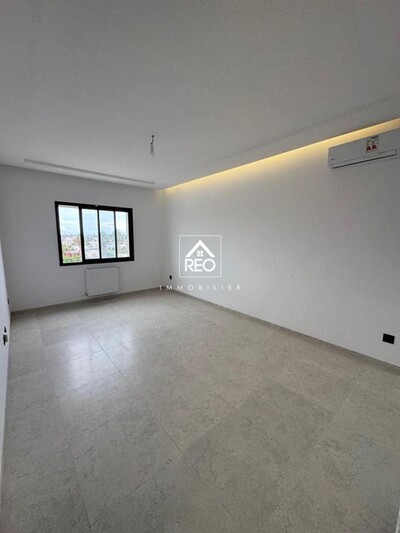 À LOUER : Un appartement S+2 situé à La Nouvelle Soukra Jamais