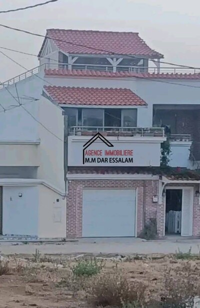 villa avec deux étages à el haouaria