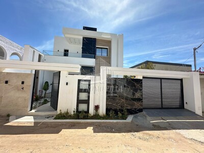 villa de style moderne zone craxi coté nord