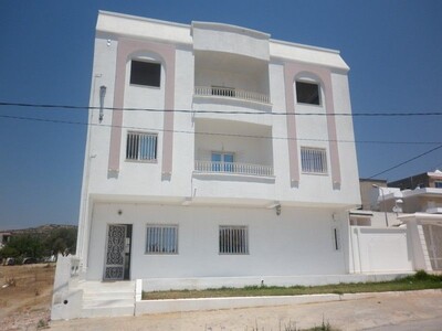 AV Appartements terrain 200 a hammamet