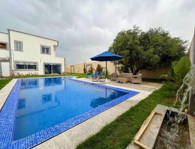 Villa L OREAL villa or
