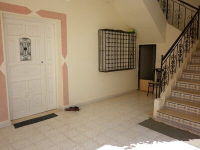 AV 2 Maison en face jinen Basbaseya Hammamet
