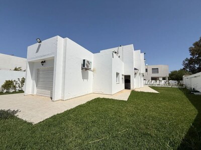Villa LIORA Réf:Achat Villa à Jinen Hammamet