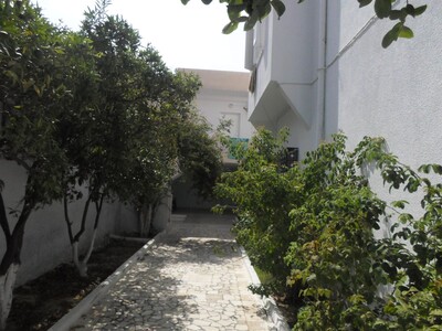 AL studio meublé à 2 pas de la mer centre ville hammamet