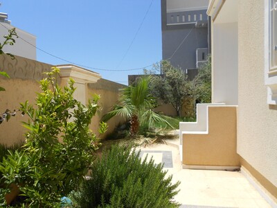 Furnished or unfurnished ground floor zone Sultan