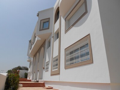 appartementement without furniture in residence close to the centre