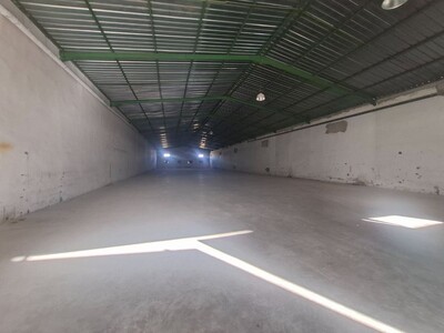 Dépôt industriel 1230 m² à louer à Bourbai Mhamdia – accès G g