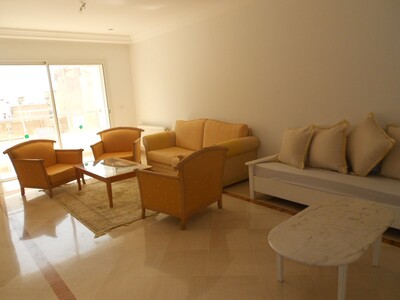 AV un appartement au plein centre ville hammamet