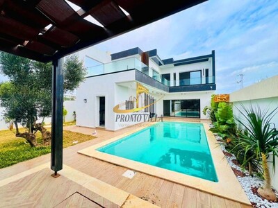 Villa de luxe à Hammamet Piscin milles dinars