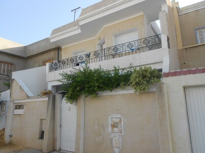 AV une belle villa à la compagne hammamet