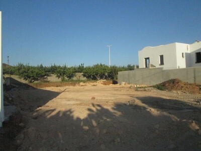Terrain 500 m zone Craxi