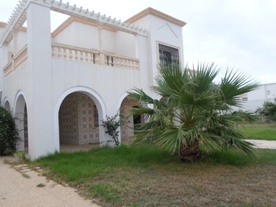 al vaste villa style américain à yasmine hammamet
